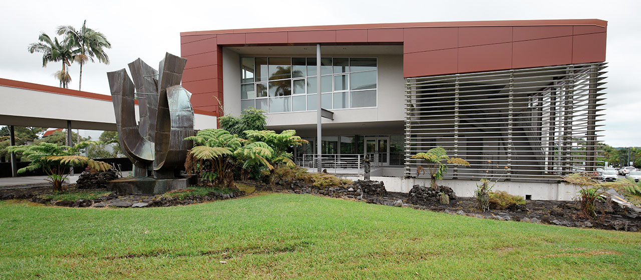 Hawaii Community College & University of Hawaii, Hilo English Language